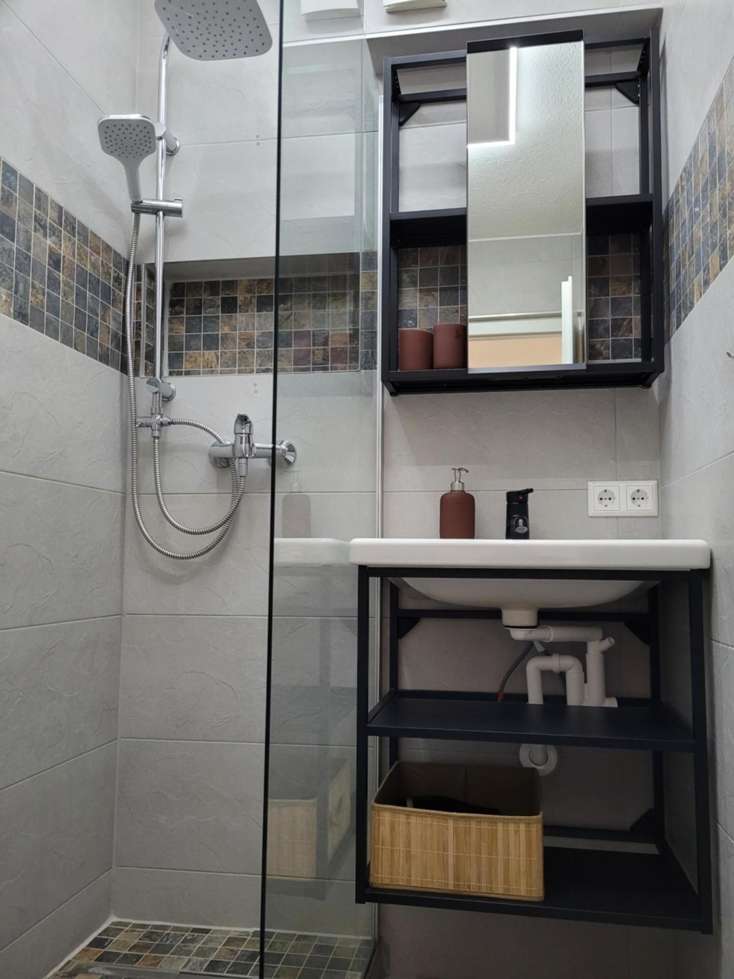 Living Flat, Eine Wohnung Mit Zwei Schlafzimmern Und Balkon Schorndorf (Baden-Wurttemberg) Exterior foto