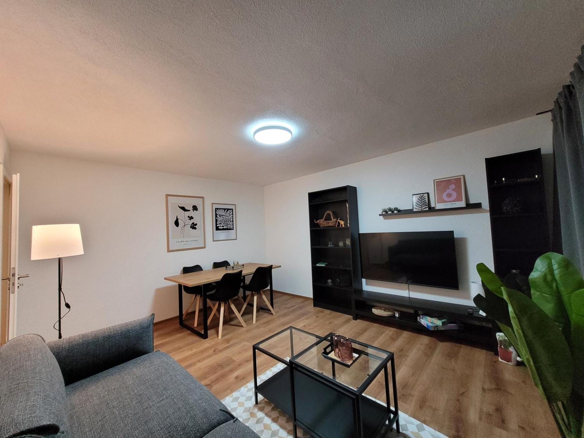 Living Flat, Eine Wohnung Mit Zwei Schlafzimmern Und Balkon Schorndorf (Baden-Wurttemberg) Exterior foto